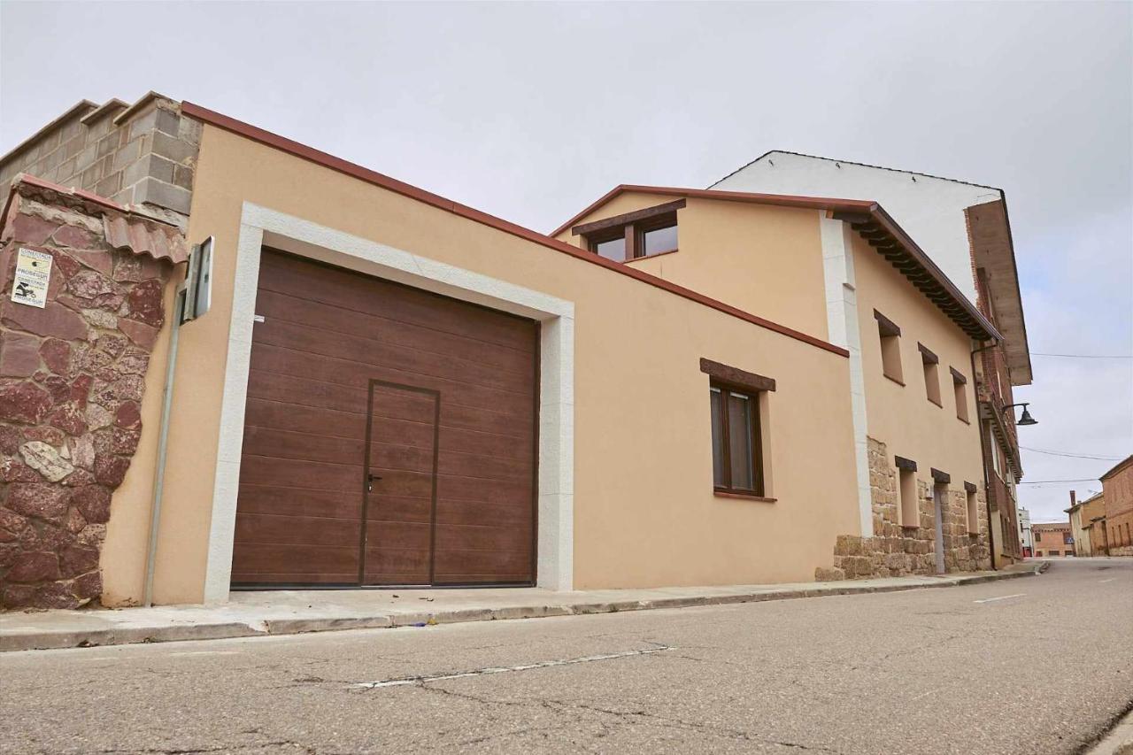 Casa Rural Nueve Villas Amusco Екстериор снимка